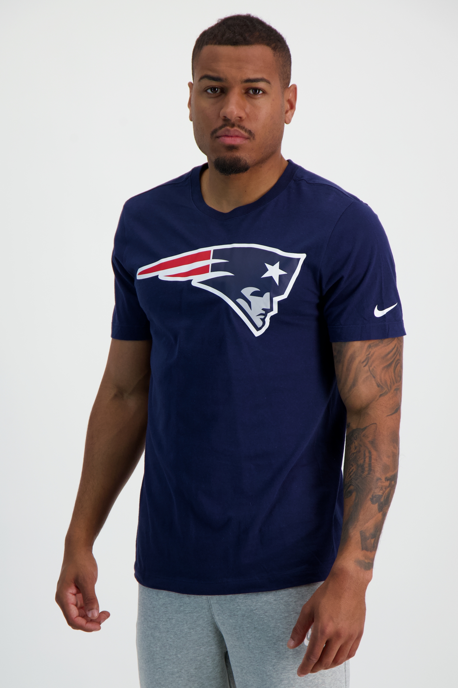Image of Nike New England Patriots Logo Essential Herren T-Shirt Blau, Herren, Größe: M