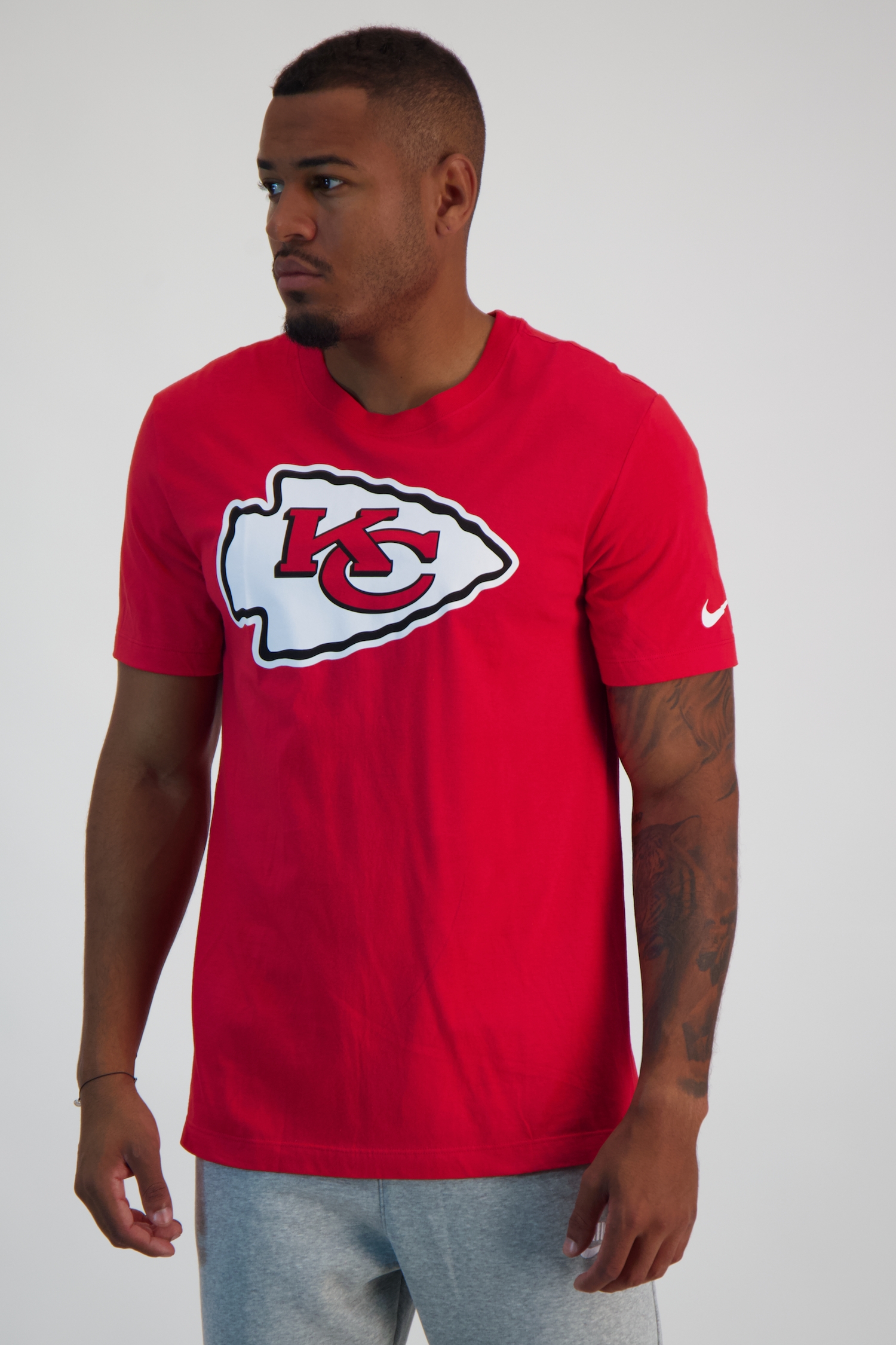 Image of Nike Kansas City Chiefs Logo Essential Herren T-Shirt Rot, Herren, Größe: L