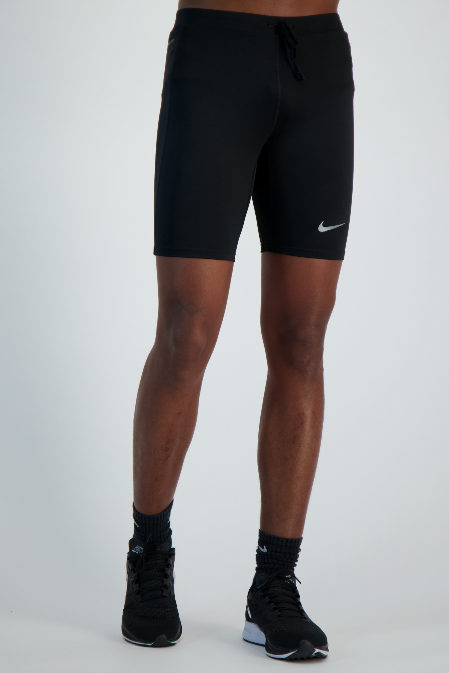 Image of Nike Fast Dri-FIT Herren Short Schwarz, Herren, Größe: L