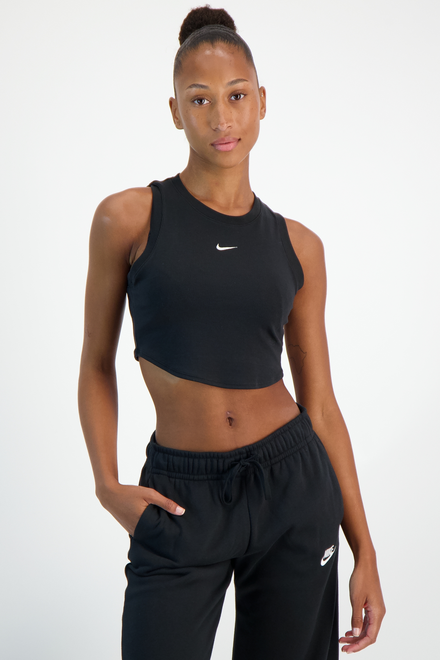 Image of Nike Essential Chill Knit Cropped Damen Top Schwarz, Damen, Größe: M