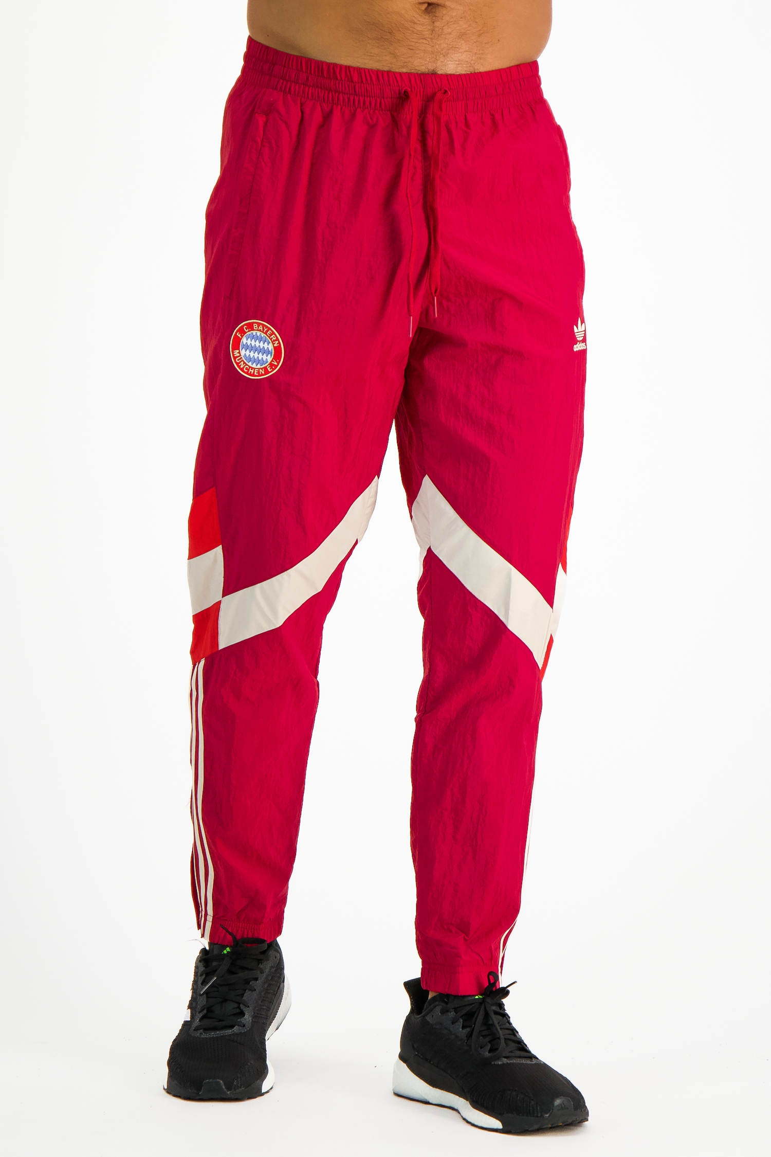Image of adidas FC Bayern München Originals Herren Trainingshose Rot, Herren, Größe: L