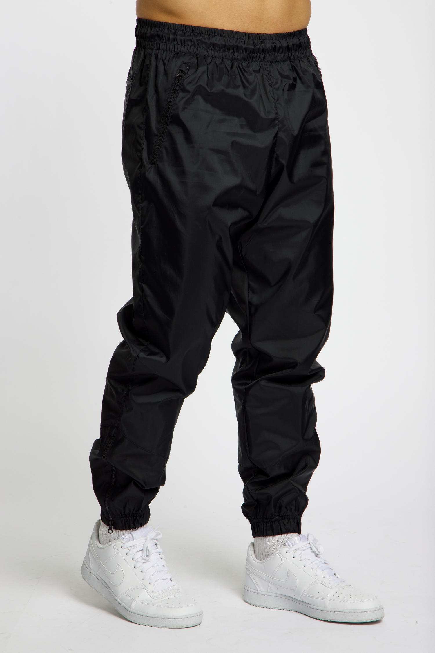 Image of Nike Windrunner Herren Trainerhose Schwarz, Herren, Größe: M