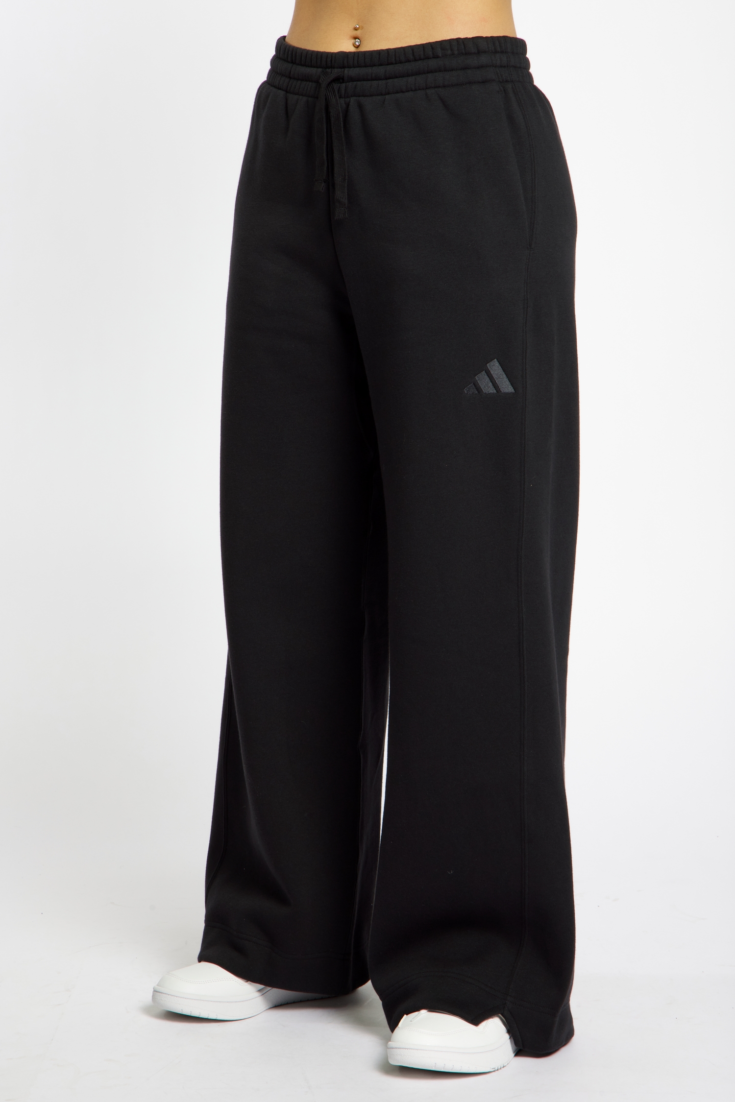 Image of adidas ALL SZN Loose Wide-Leg Damen Trainerhose Schwarz, Damen, Größe: L