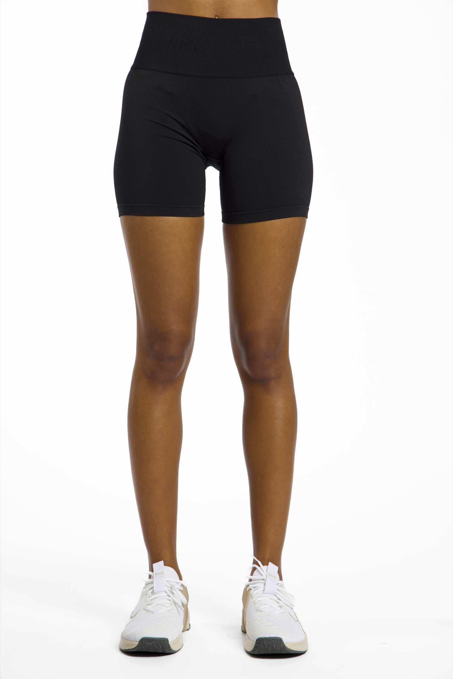 Image of Nike Pro Seamless 5" Damen Short Schwarz, Damen, Größe: M
