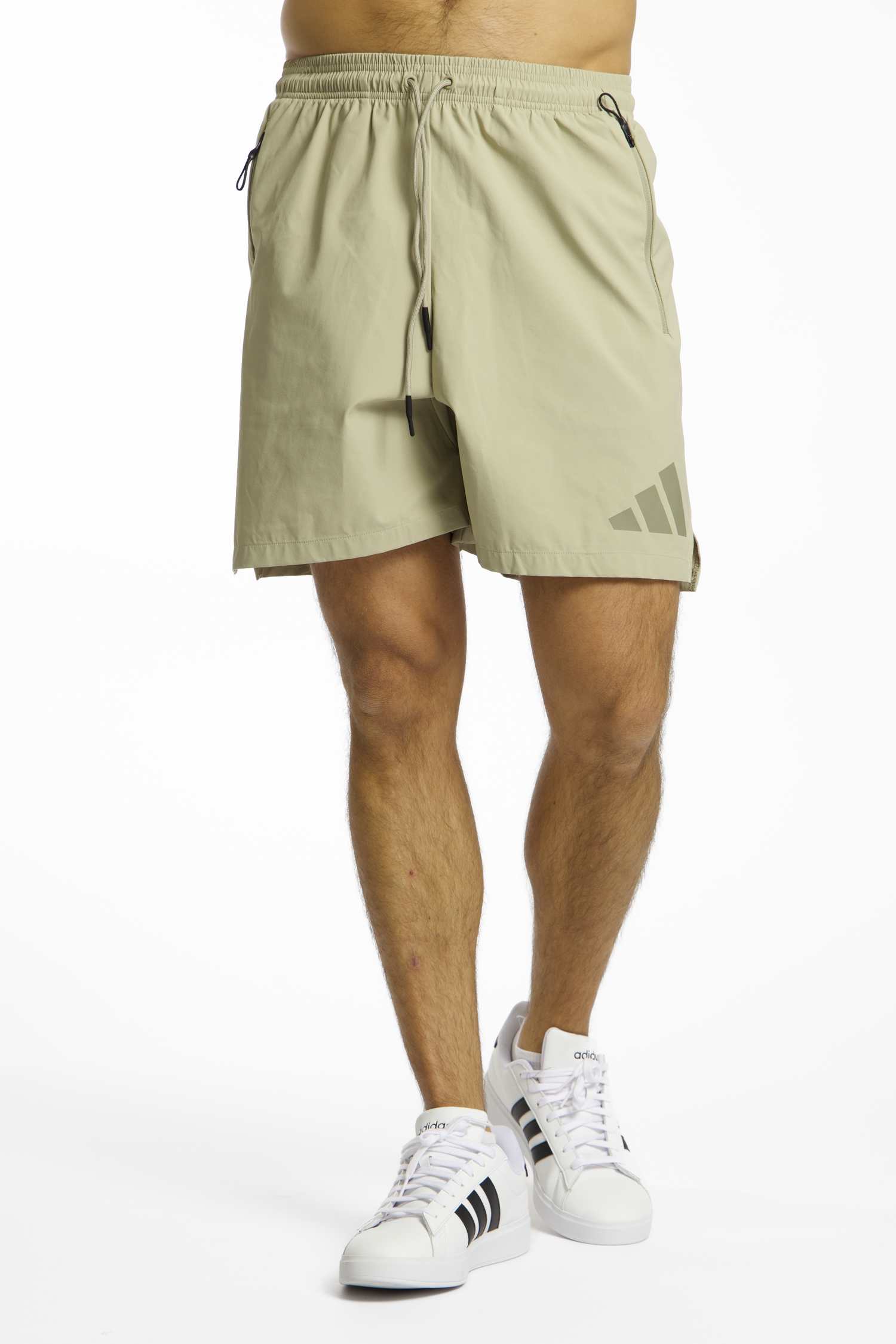 adidas Z.N.E. Woven Herren Short Beige, Herren, Größe: XL
