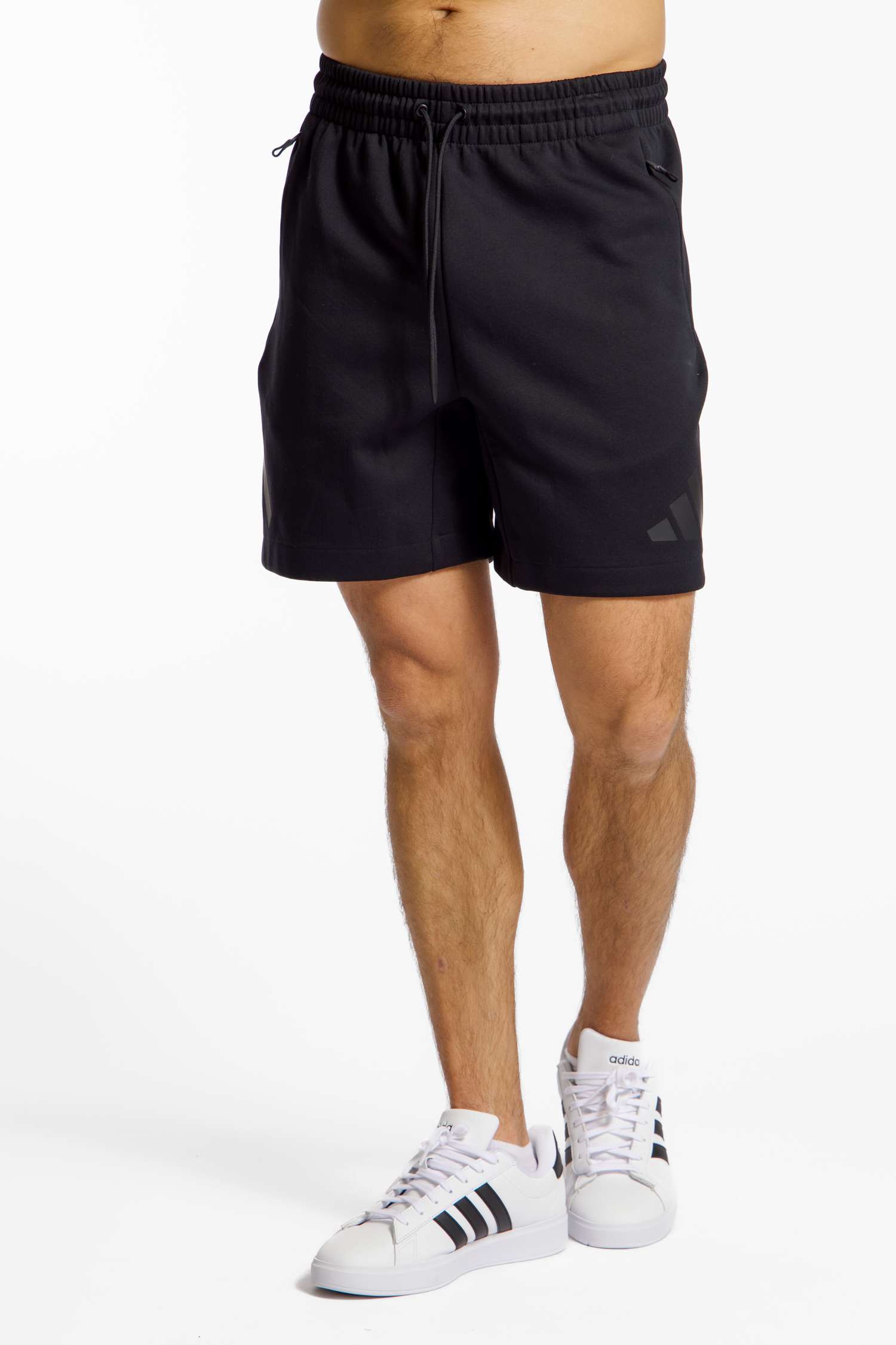 Image of adidas Z.N.E. Herren Short Schwarz, Herren, Größe: L