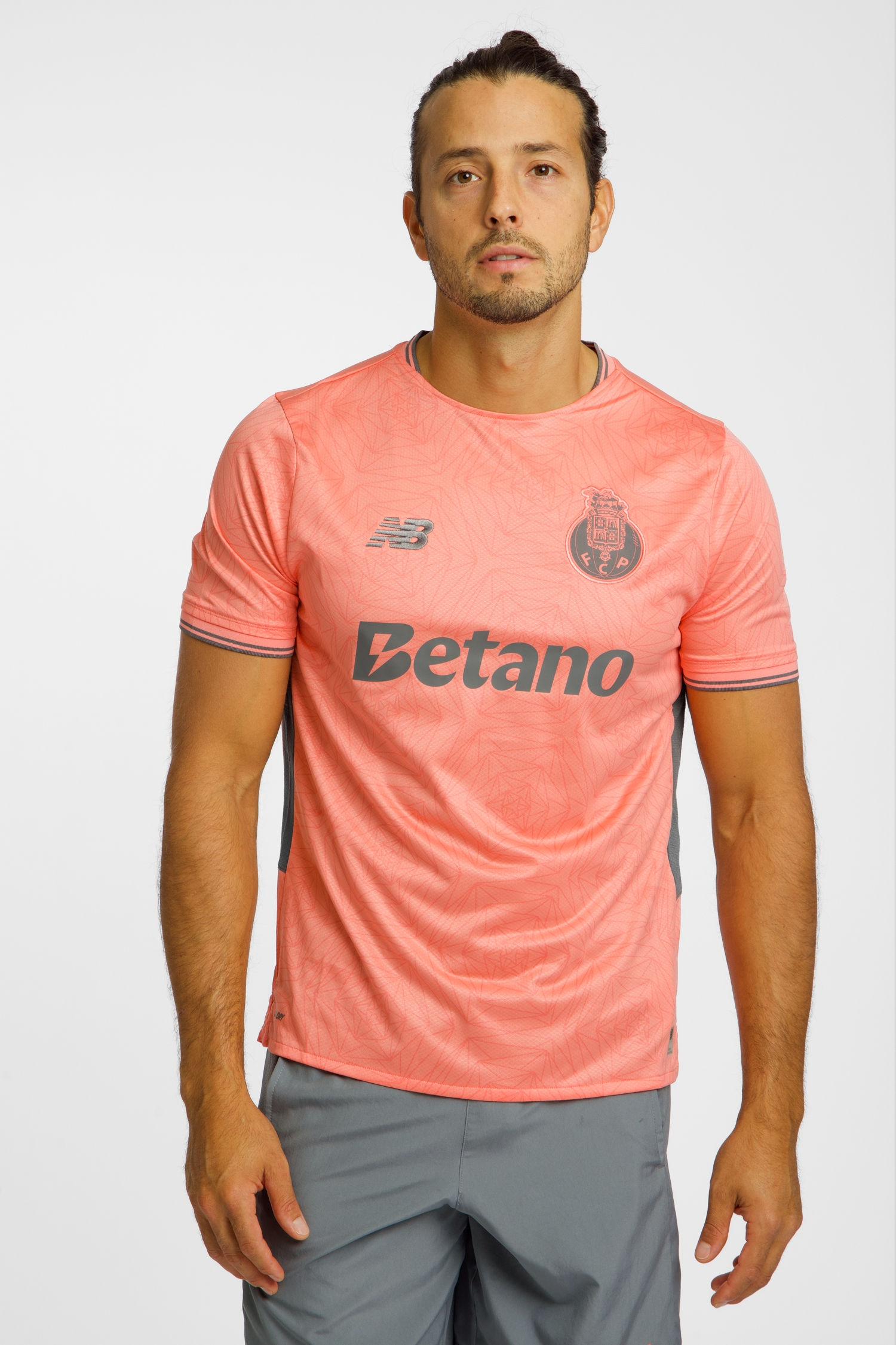 Image of New Balance FC Porto Away Herren Fussballtrikot 25/26 Pink, Herren, Größe: XL