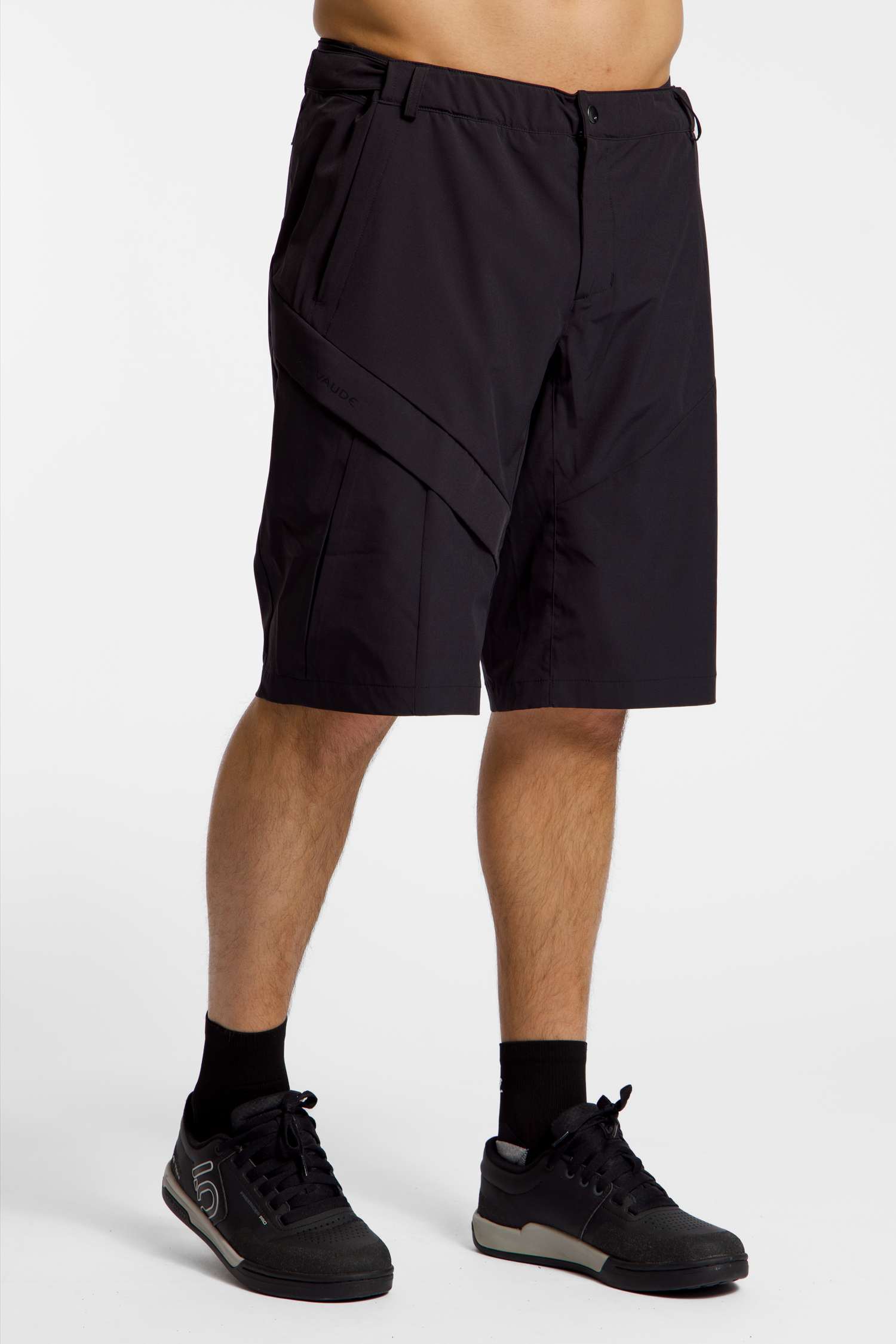 VAUDE Tamaro III Herren Bikeshort Schwarz, Herren, Größe: M