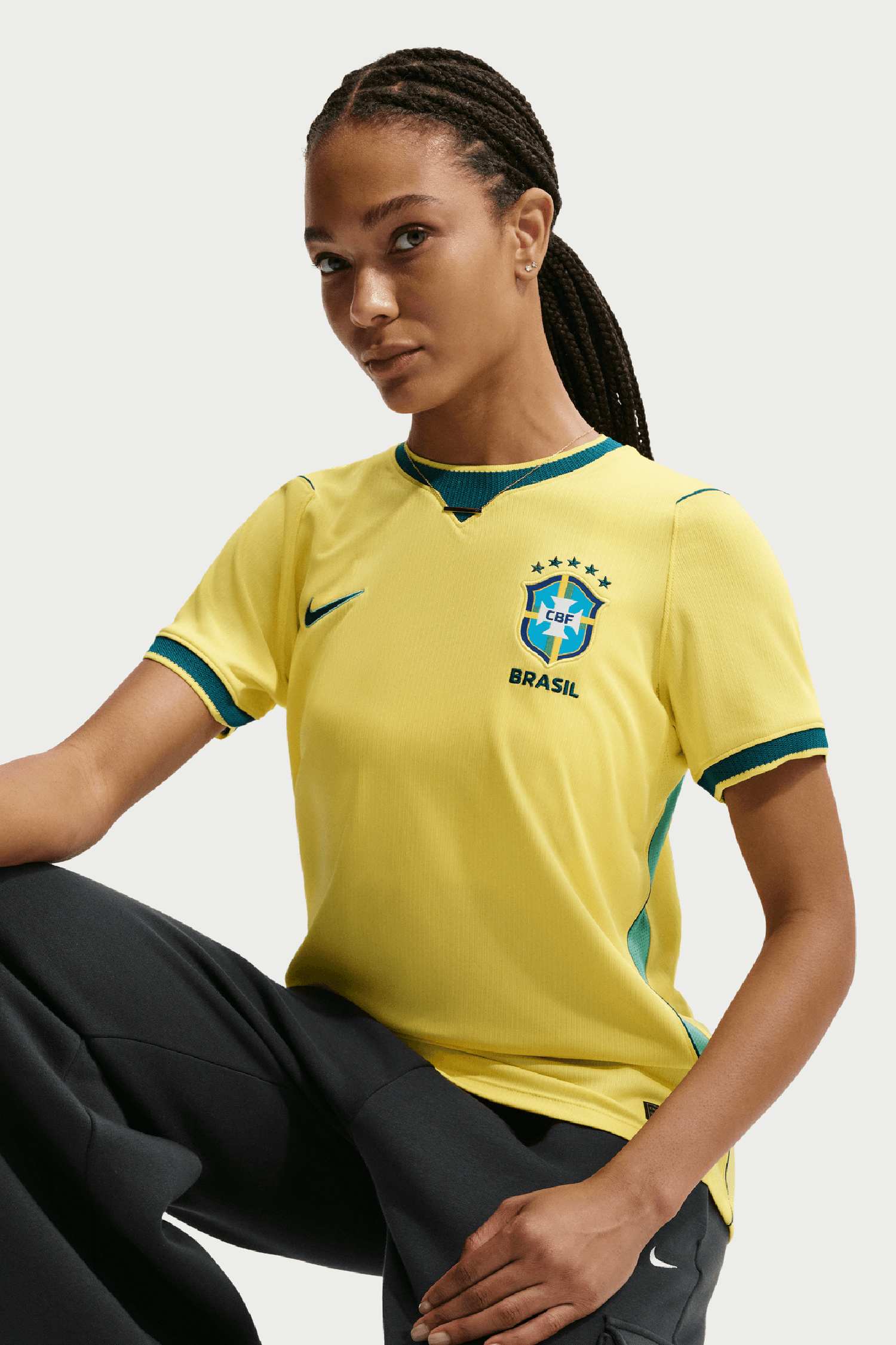 Image of Nike Brasilien Home Replica Damen Fussballtrikot WM 2026 Gelb, Damen, Größe: L