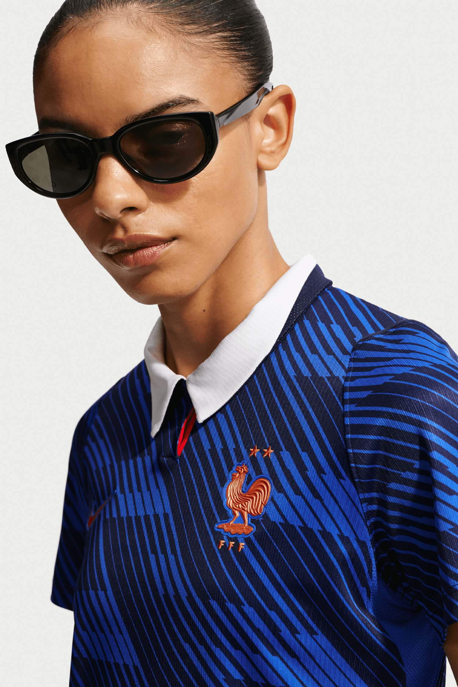 Image of Nike Frankreich Home Replica Damen Fussballtrikot WM 2026 Blau, Damen, Größe: L