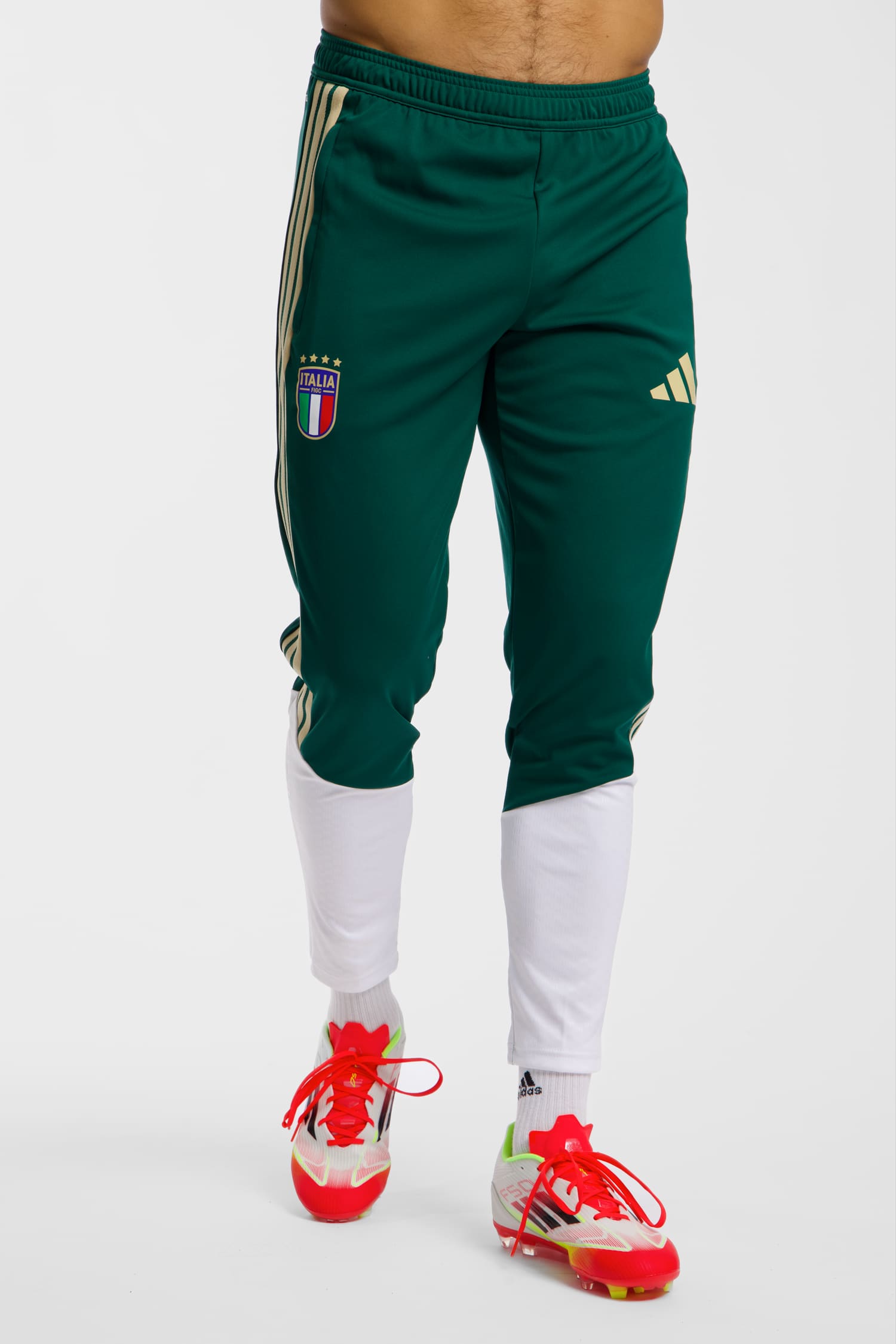 Image of adidas Italien Tiro 26 Herren Trainerhose Grün, Herren, Größe: M