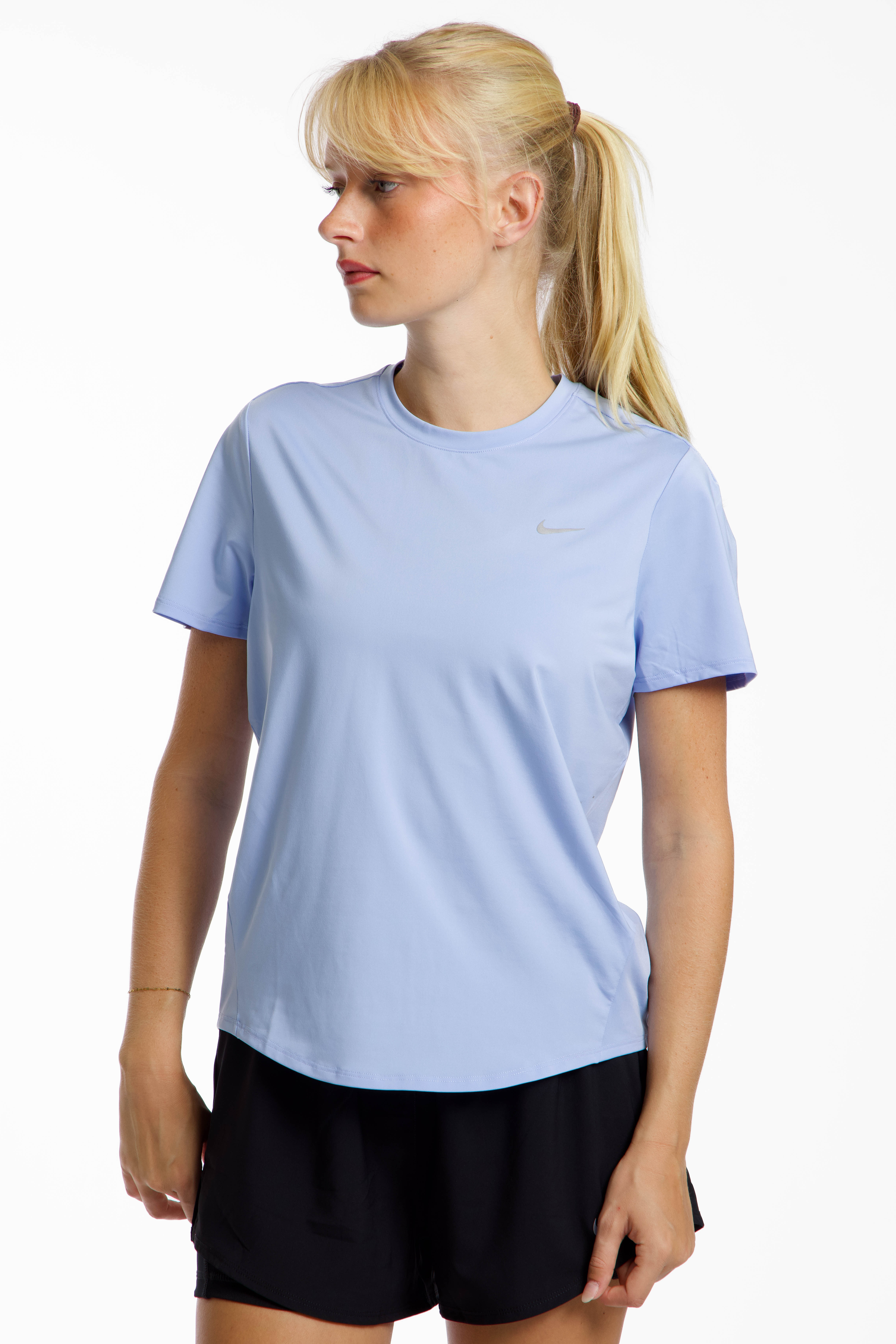 Image of Nike Swift Dri-FIT Damen T-Shirt Hellblau, Damen, Größe: L
