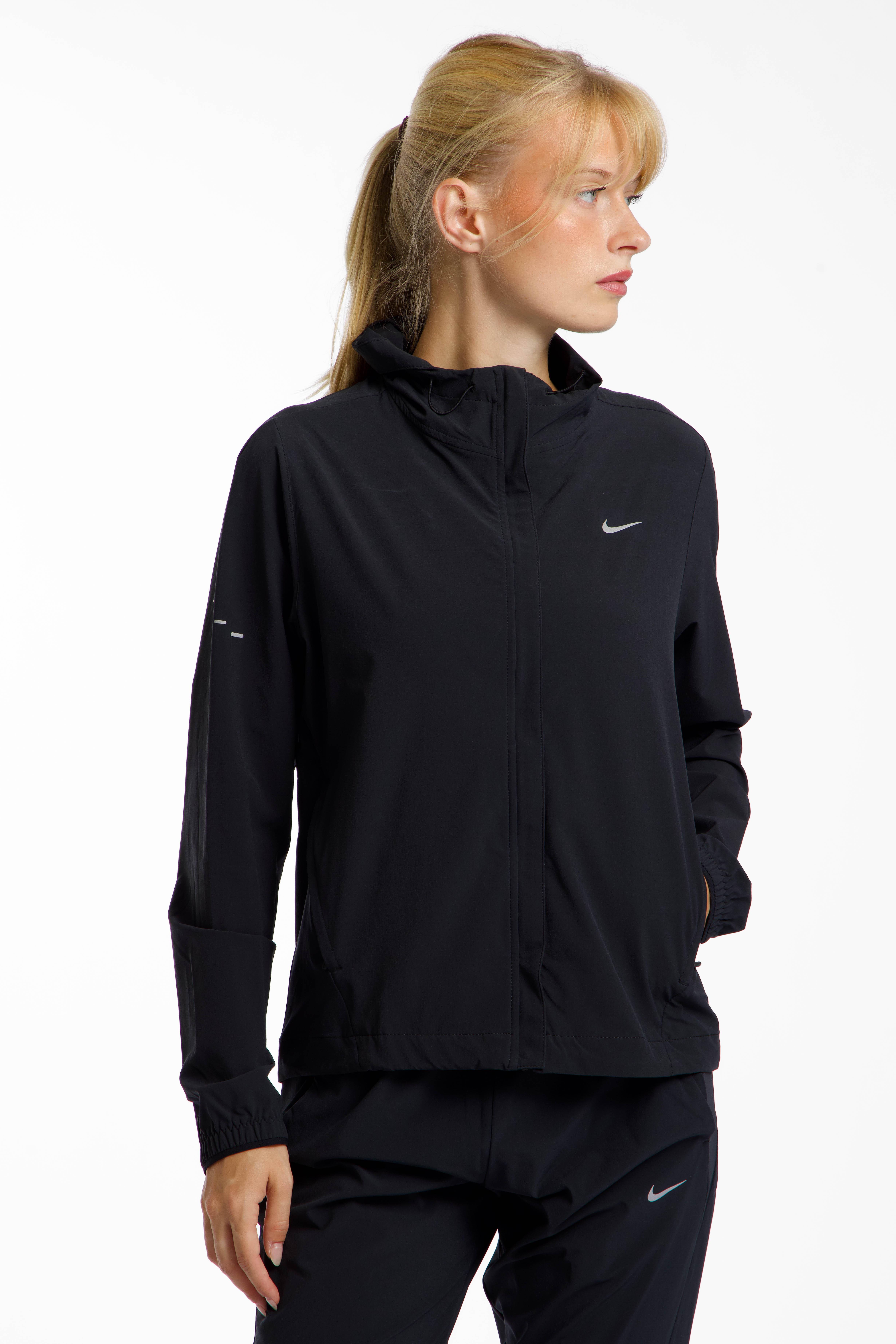 Nike Swift Repel Packable Damen Laufjacke Schwarz, Damen, Größe: XL