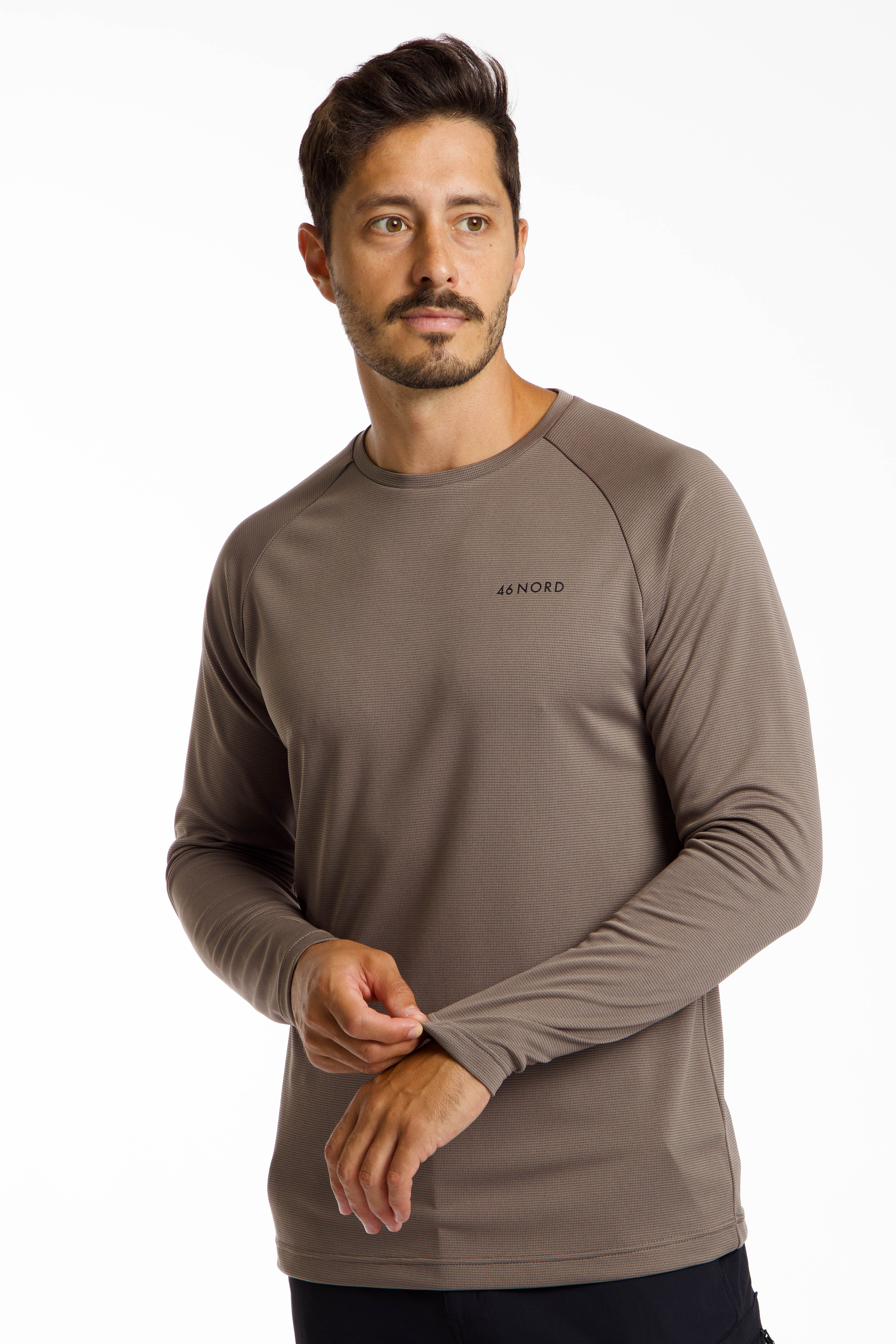46 NORD Herren Longsleeve Taupe, Herren, Größe: M