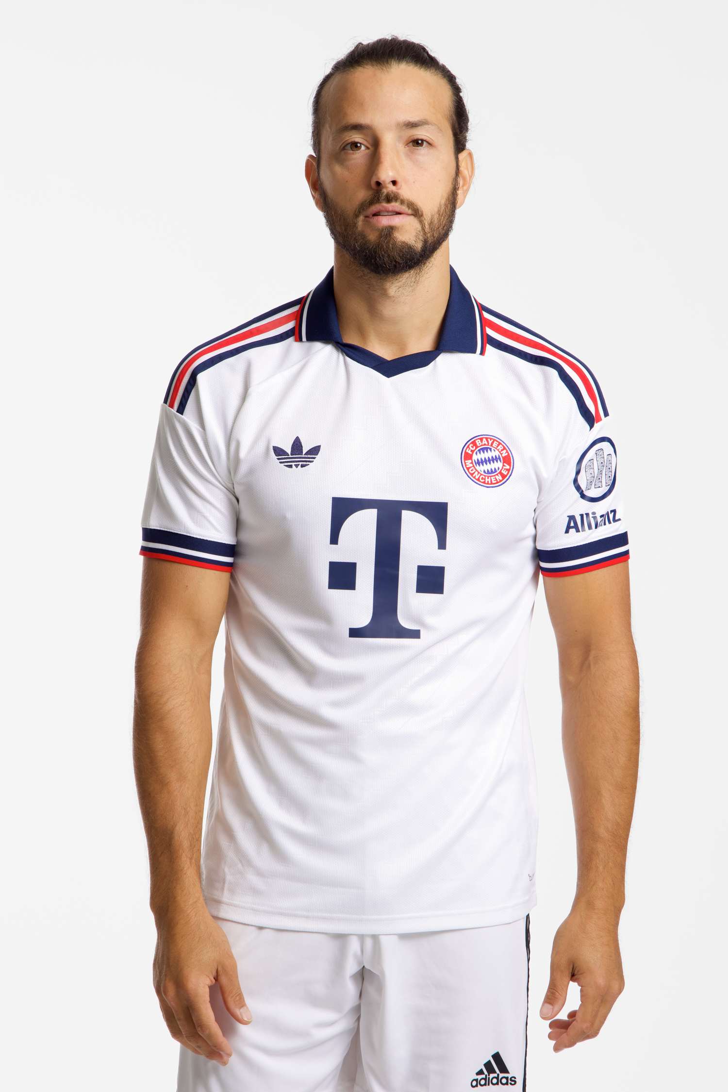 Image of adidas FC Bayern München Away Replica Herren Fussballtrikot 26/27 Weiss, Herren, Größe: L