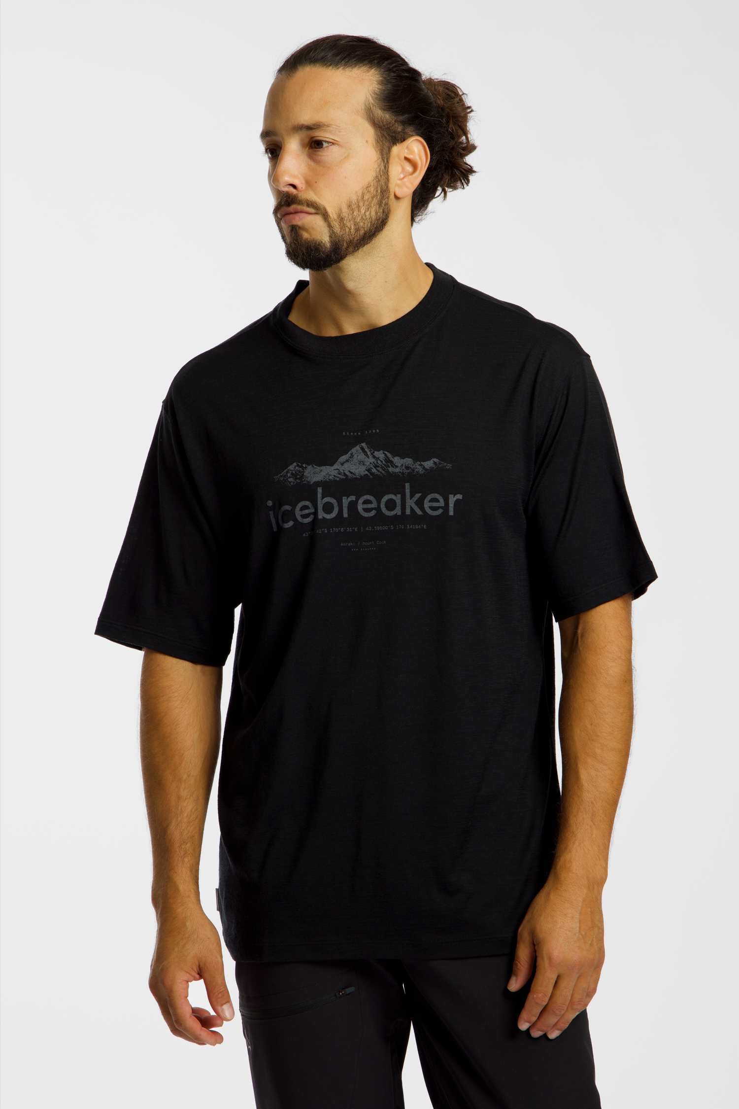 Image of icebreaker Merino 150 Tech Lite Heritage Relaxed Herren T-Shirt Schwarz, Herren, Größe: L