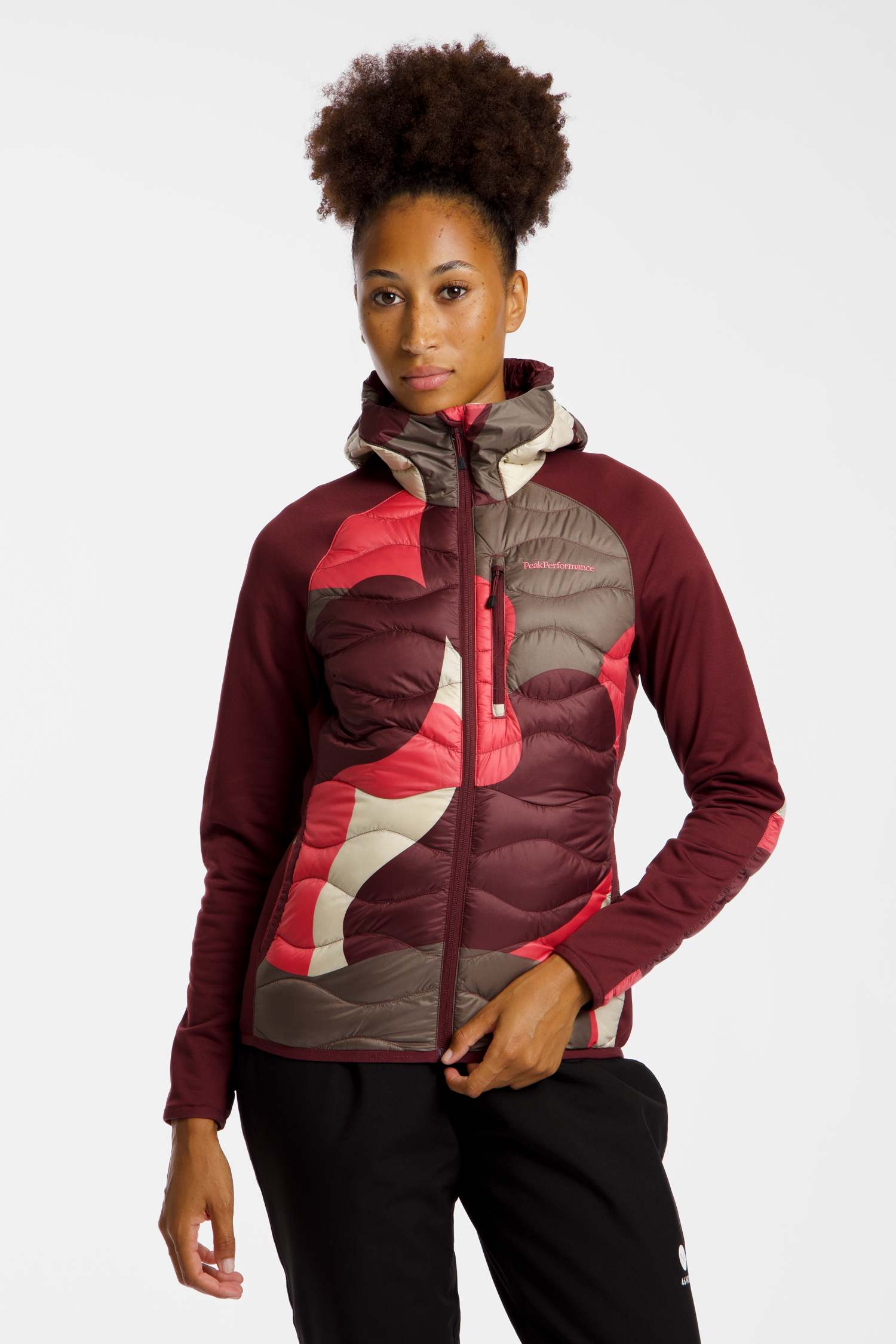 Image of PEAK PERFORMANCE Helium AOP Hybrid Down Hood Damen Midlayer Rot, Damen, Größe: L