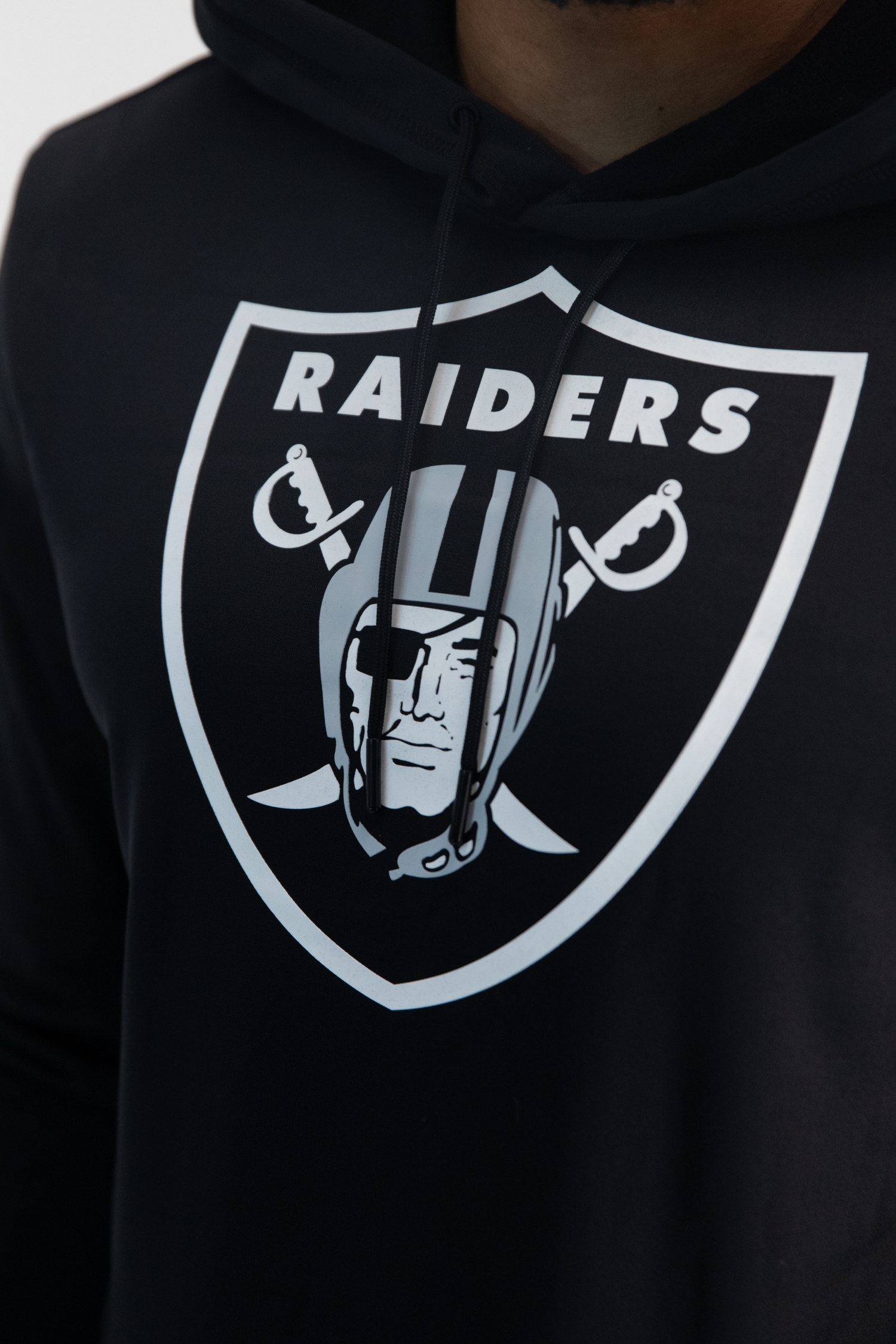 nike raiders sweatshirt