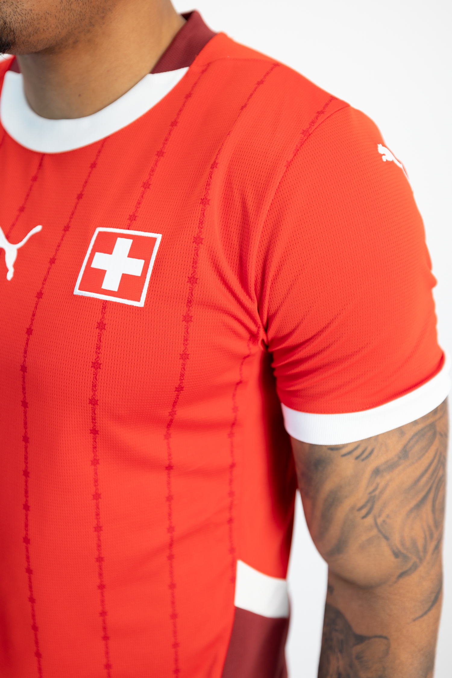 Euro 2024 Magliette Nazionale Svizzera Maglia Adidas Italia Away