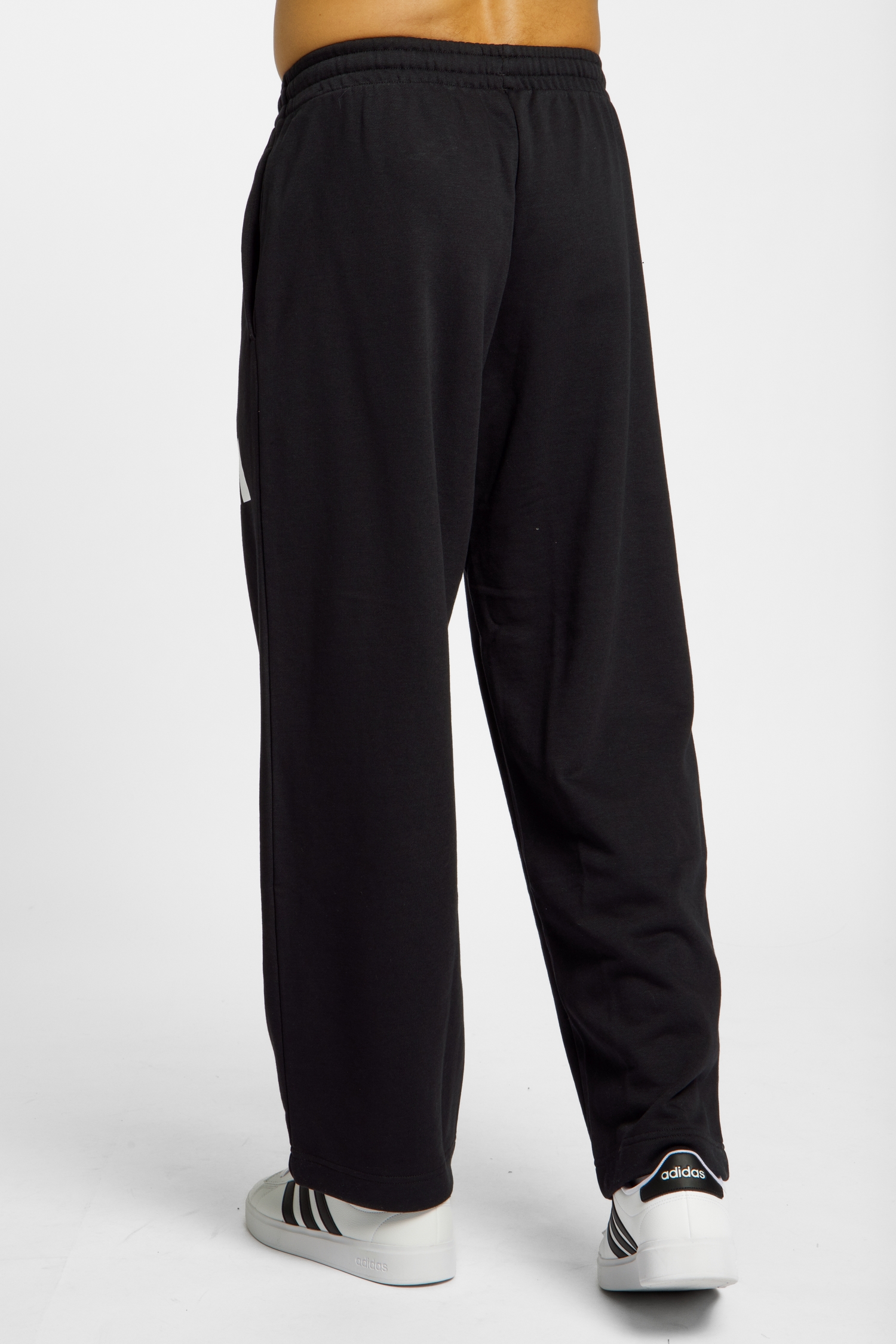 adidas Sportswear Essentials Wide Leg 3 Bar Logo Herren