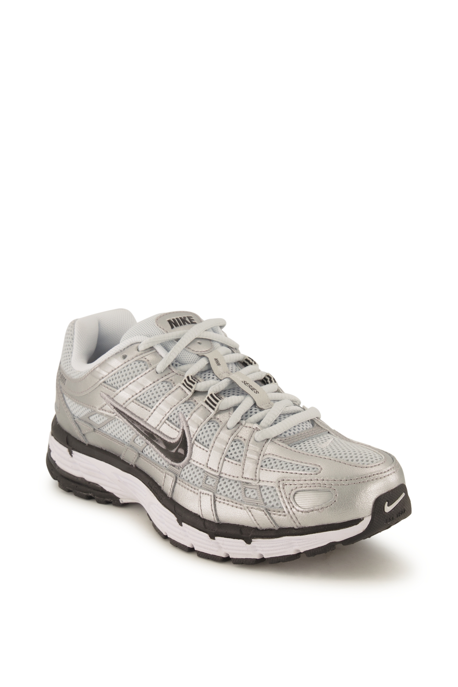Nike P-6000 Damen Sneaker in silber kaufen
