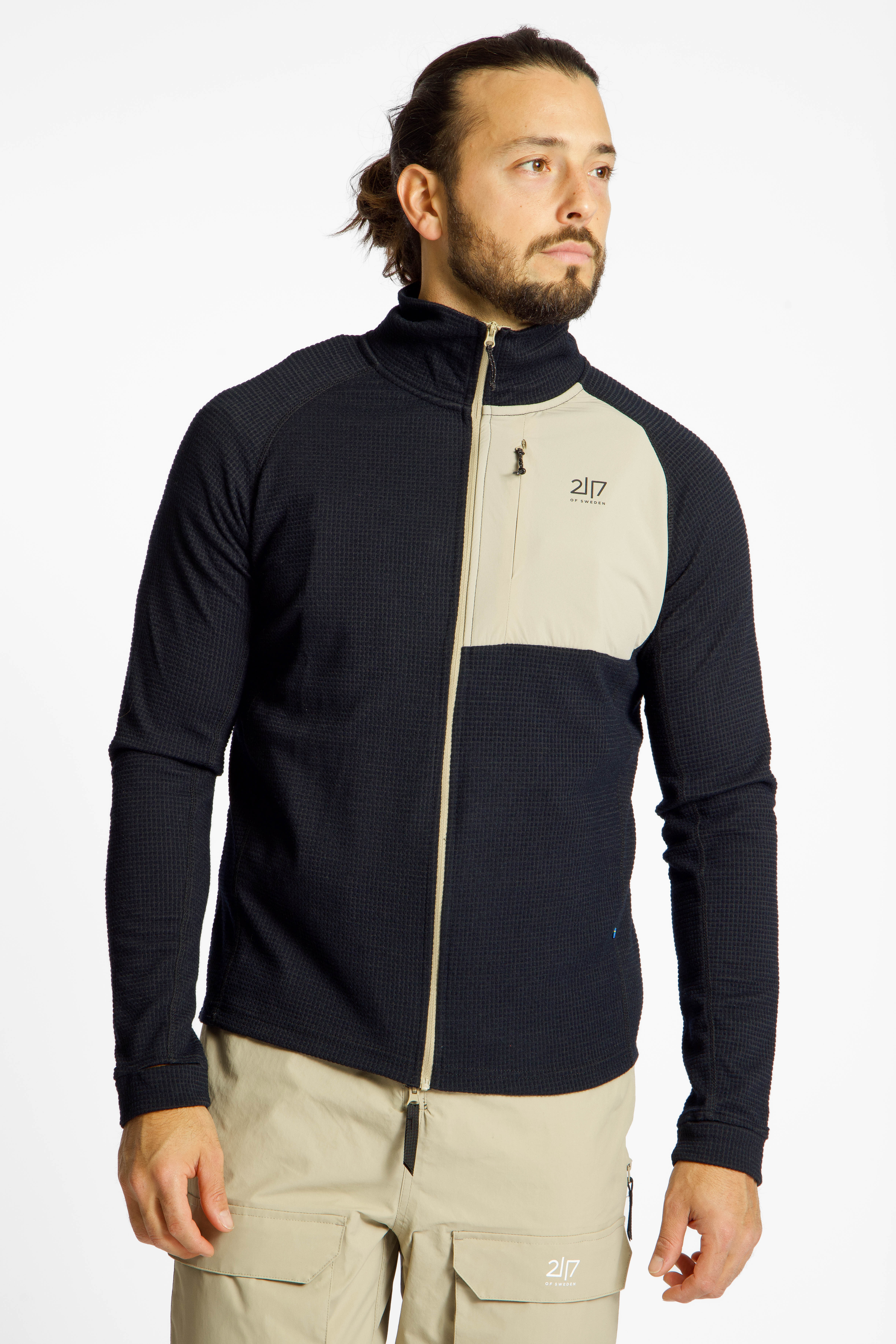 2117 OF SWEDEN Hejsta Merino Herren Midlayer in schwarz kaufen