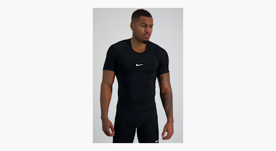 Nike Pro Dri-FIT Herren T-Shirt Schwarz | ochsnersport.ch