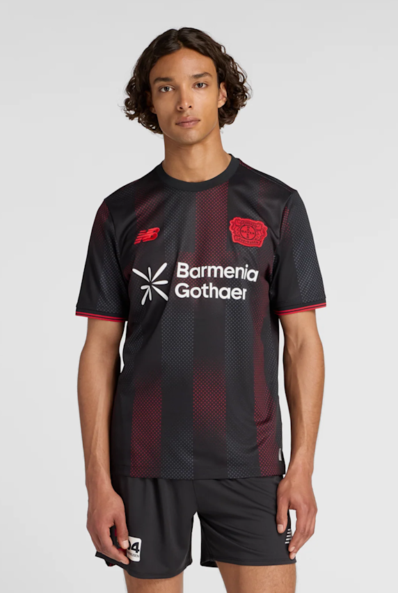 New Balance Bayer 04 Leverkusen Home maillot de football hommes 25/26 Noir 47996 1