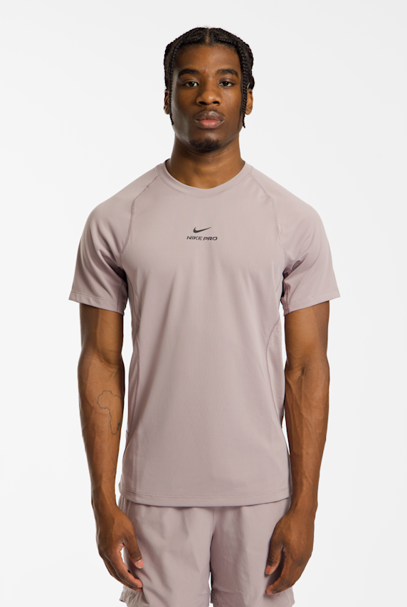 Nike Pro Training Dri-FIT t-shirt uomo Viola 50884 1