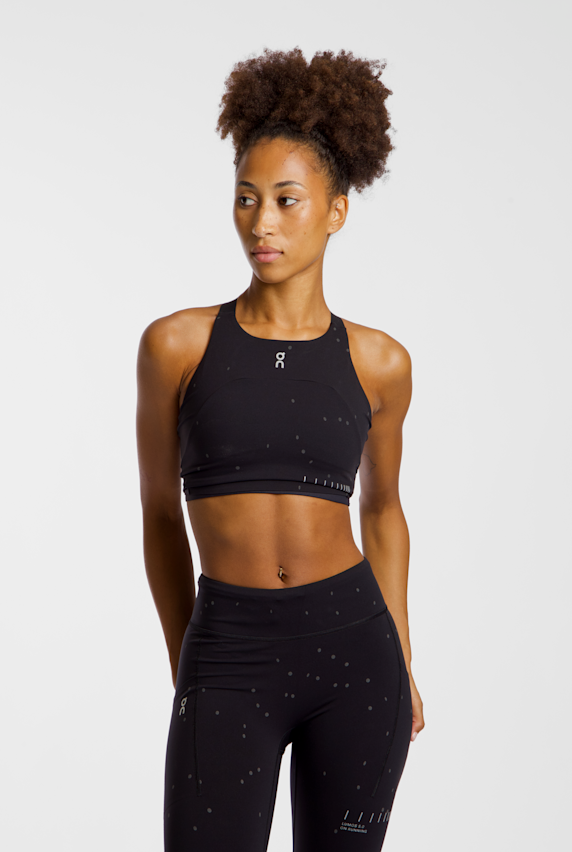 ON Performance Crop Lumos top femmes Noir 52490 1
