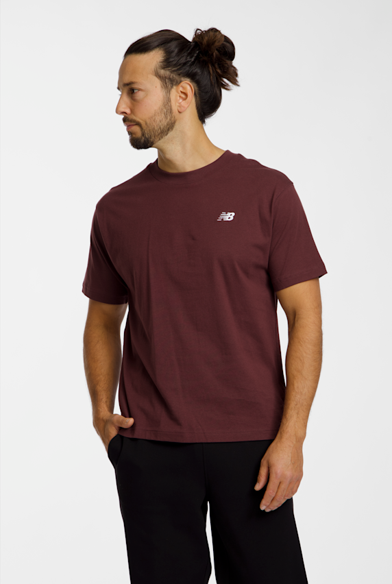New Balance Sport Essentials Small Logo t-shirt uomo Marrone 54806 1