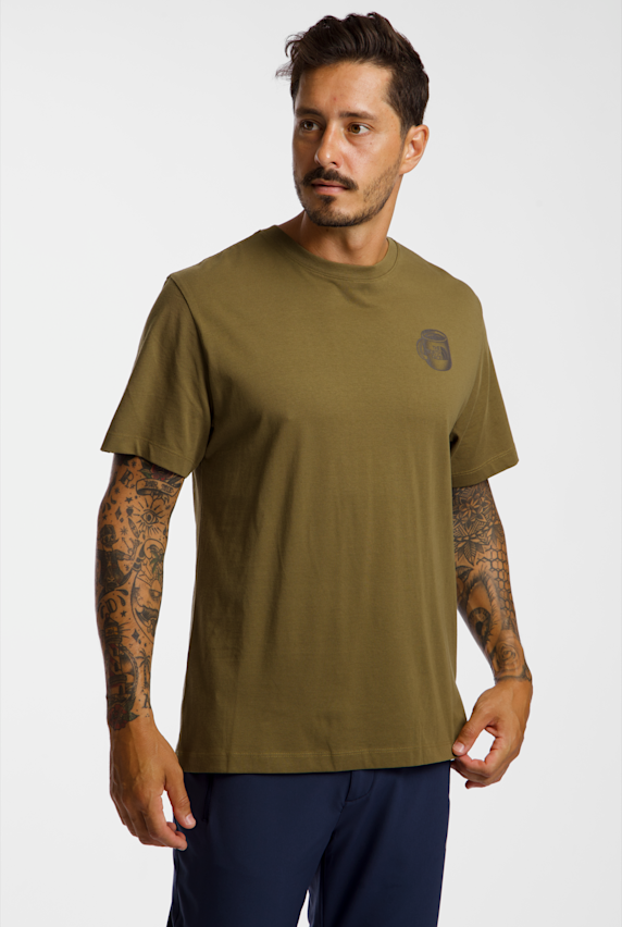 The North Face Basecamp Barista Graphic Relaxed t-shirt hommes Marron 66863 1