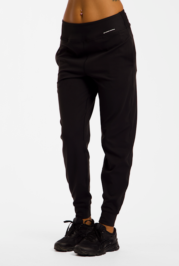 Under Armour Motion pantalon de sport femmes Noir 54523 1