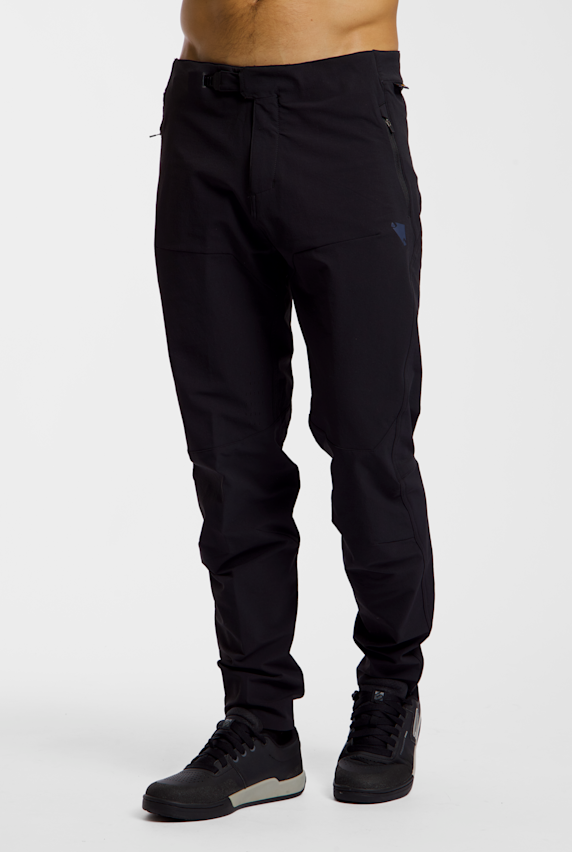 Endura MT500 Burner pantaloni da bike uomo Nero 67052 1