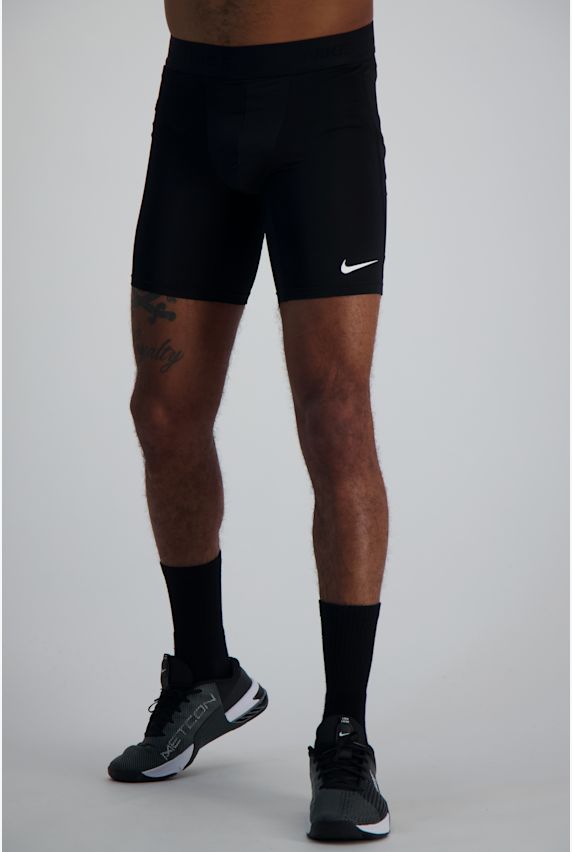 Nike Pro Dri-FIT short uomo Nero 26309 1