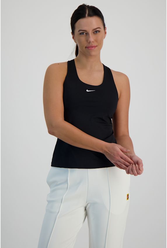 Nike Swoosh Bra top femmes Noir 27653 1