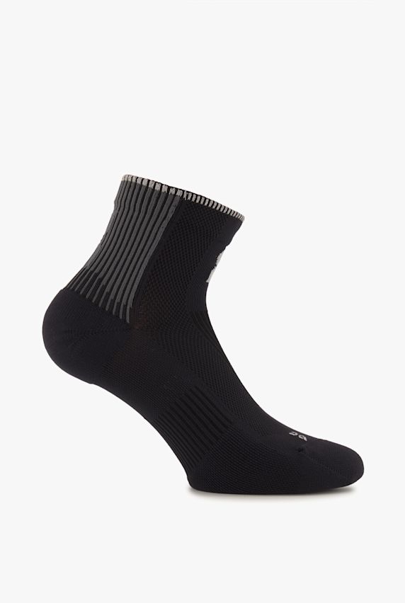 ON Performance Run Mid 35-46 Laufsocken Schwarz 36862 1