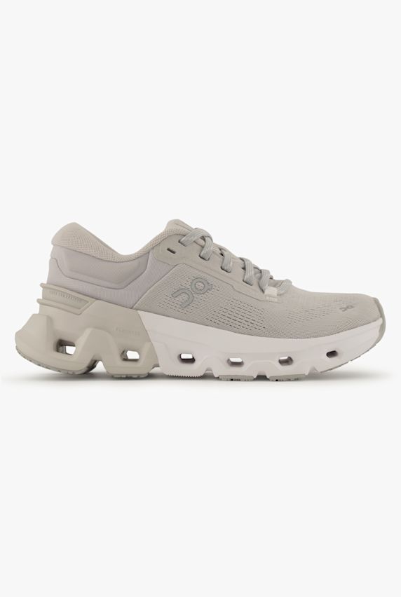 ON Cloudflyer 5 Damen Laufschuh Grau 38387 1