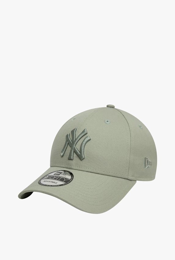 New Era New York Yankees League Essential 9FORTY cap Verde 38884 1