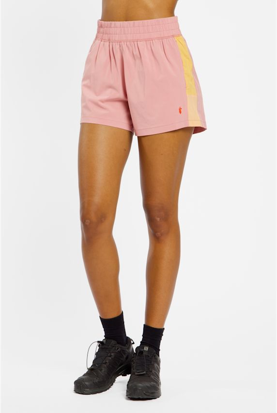 Cotopaxi Cambio short da trekking donna Pink 39793 1