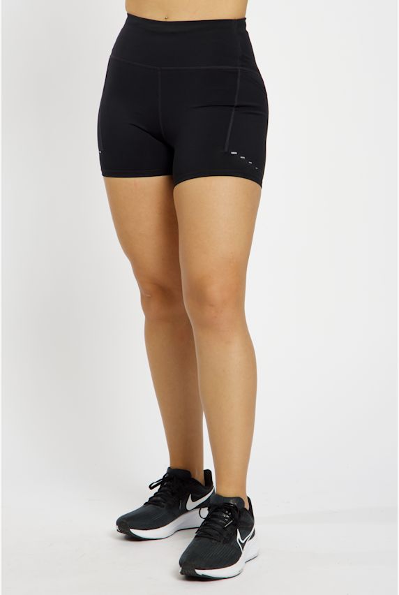 Nike Swift Dri-FIT 4" short donna Nero 40395 1