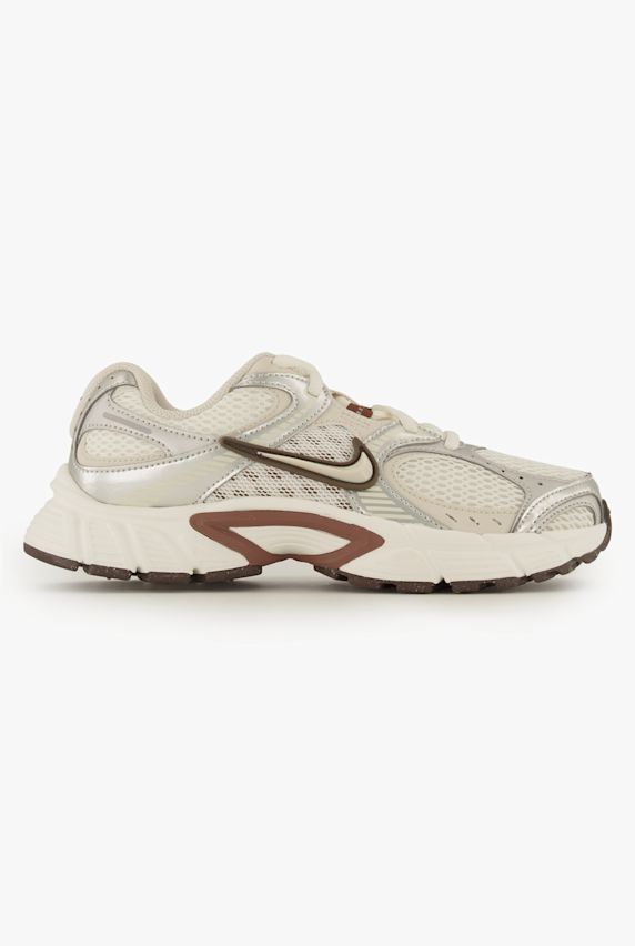 Nike V5 RNR sneakers femmes Blanc 40656 1