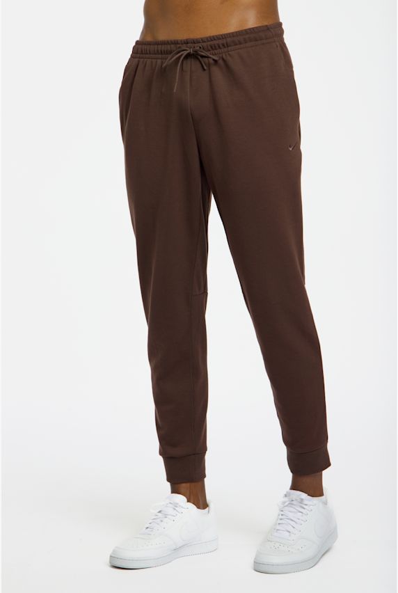 Nike Primary Fleece Dri-FIT UV pantaloni della tuta uomo Marrone 42081 1