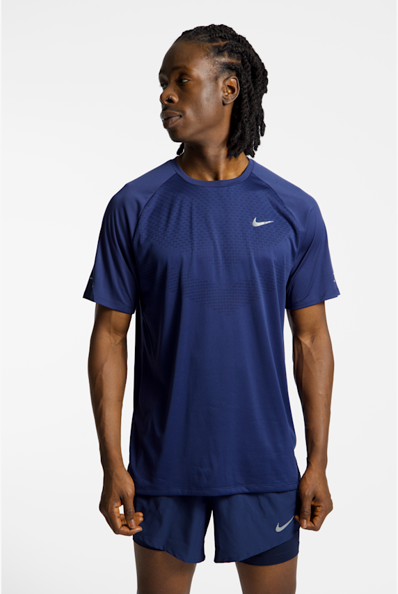 Nike Stride Dri-FIT ADV t-shirt hommes Bleu 46733 1