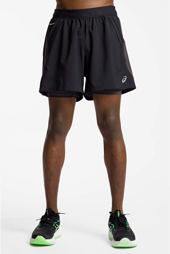 ASICS Road 2in1 5" short uomo Nero 46825 1