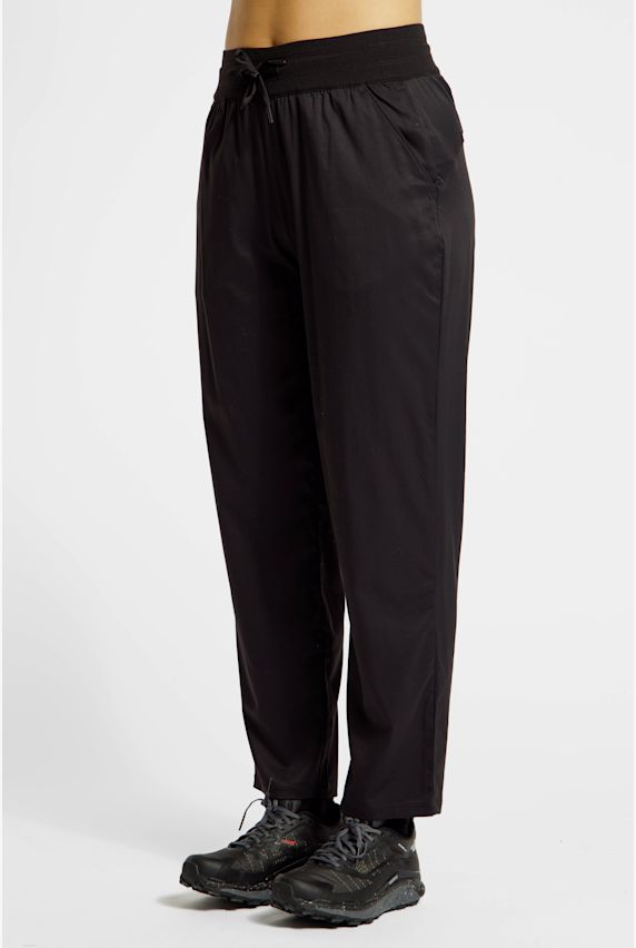 The North Face Aphrodite Arise pantalon de randonnée 7/8 femmes Noir 48802 1