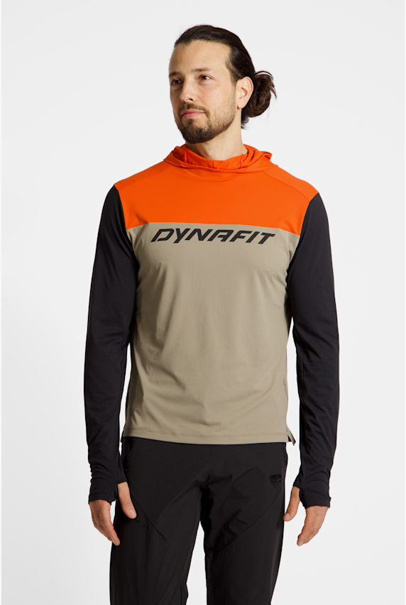 Dynafit Traverse Sun Herren Hoodie Braun 49456 1