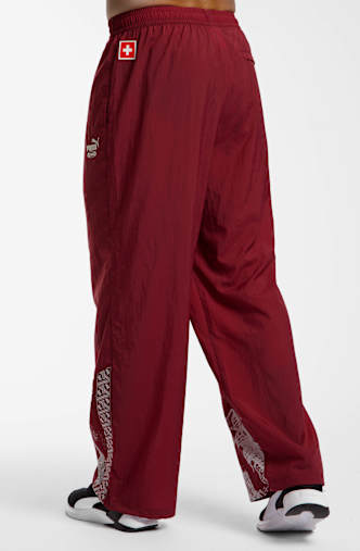 PUMA Schweiz X Salehe Bembury King Herren Trainerhose Rot