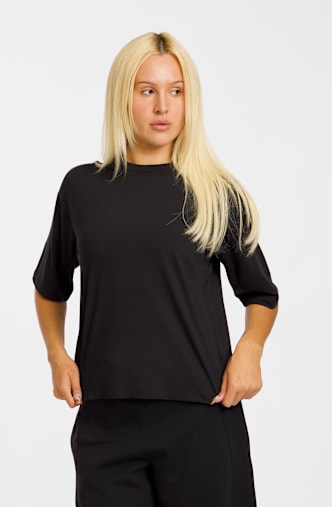 Nike 24.7 ImpossiblySoft Light t-shirt femmes Noir