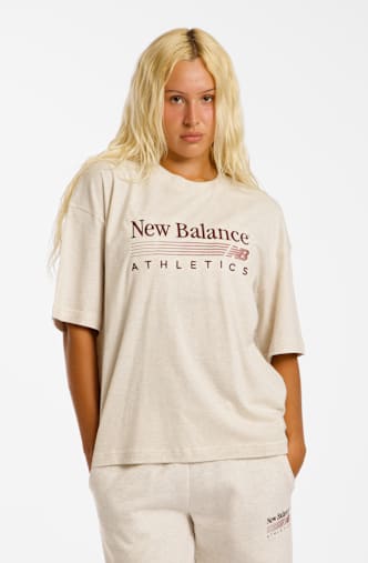 New Balance Trackside Oversized t-shirt donna Bianco Panna